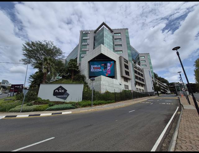 269M² OFFICE TO LET IN SANDTON CENTRAL